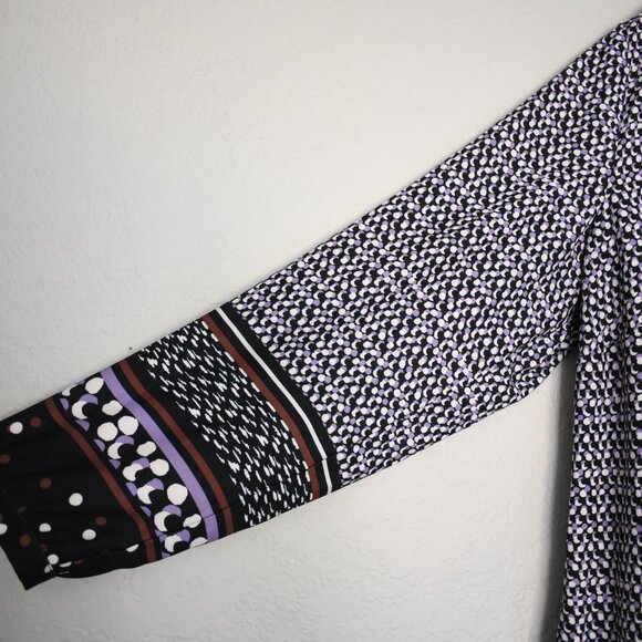 Eloquii Lace Up Front Long Sleeve Tunic Top - Picture 10 of 11